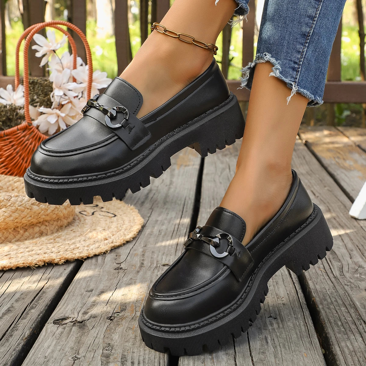 Women Chain Buckle Chunky Lug Sole Loafers, Black Patent & Faux Leather Slip‑On Platform Retro Business Casual Shoes