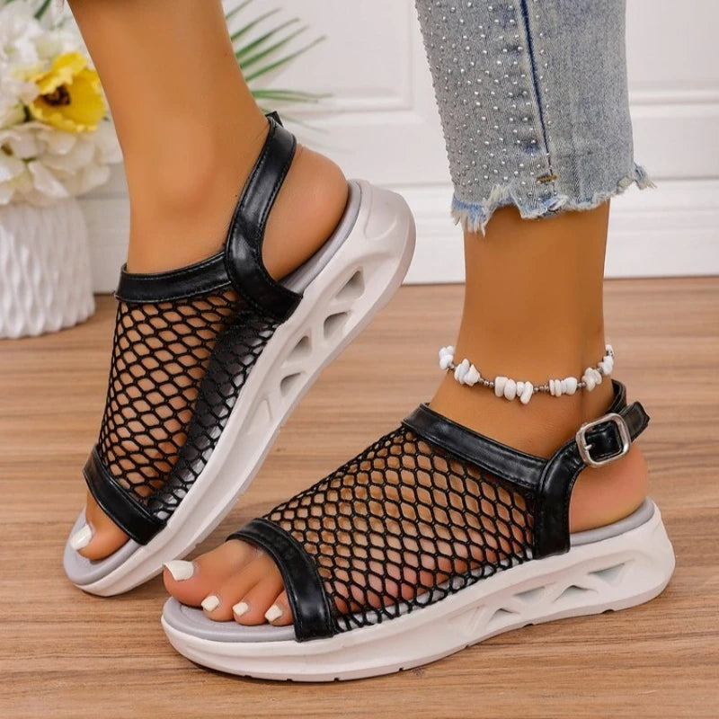 Summer New Mesh Buckle Fish Mouth Casual Lightweight Versatile Comfortable Beach Sandals Women