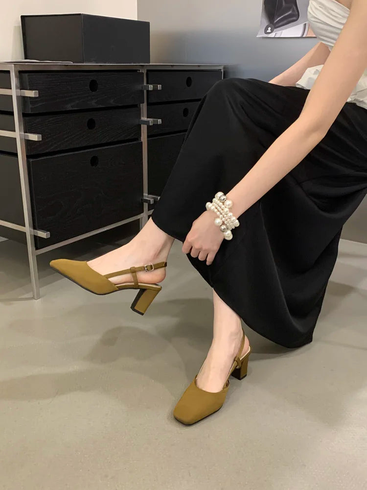 Summer Closed Toe Sandals Buckle Strap Summer Heels Mary Jane Thick Heels French Shallow Lolita Sandals OL Dress Shoes New 2026
