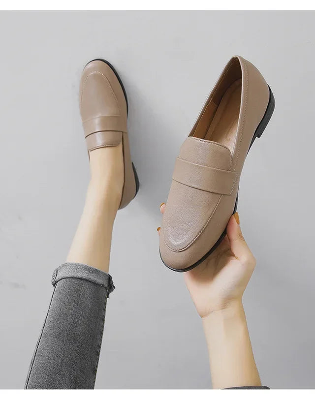 Retro British Style Women Leather Shoes Autumn Flat Casual Loafers Fashion Slip on Round Toe Office Work Shoes Zapatillas Mujer