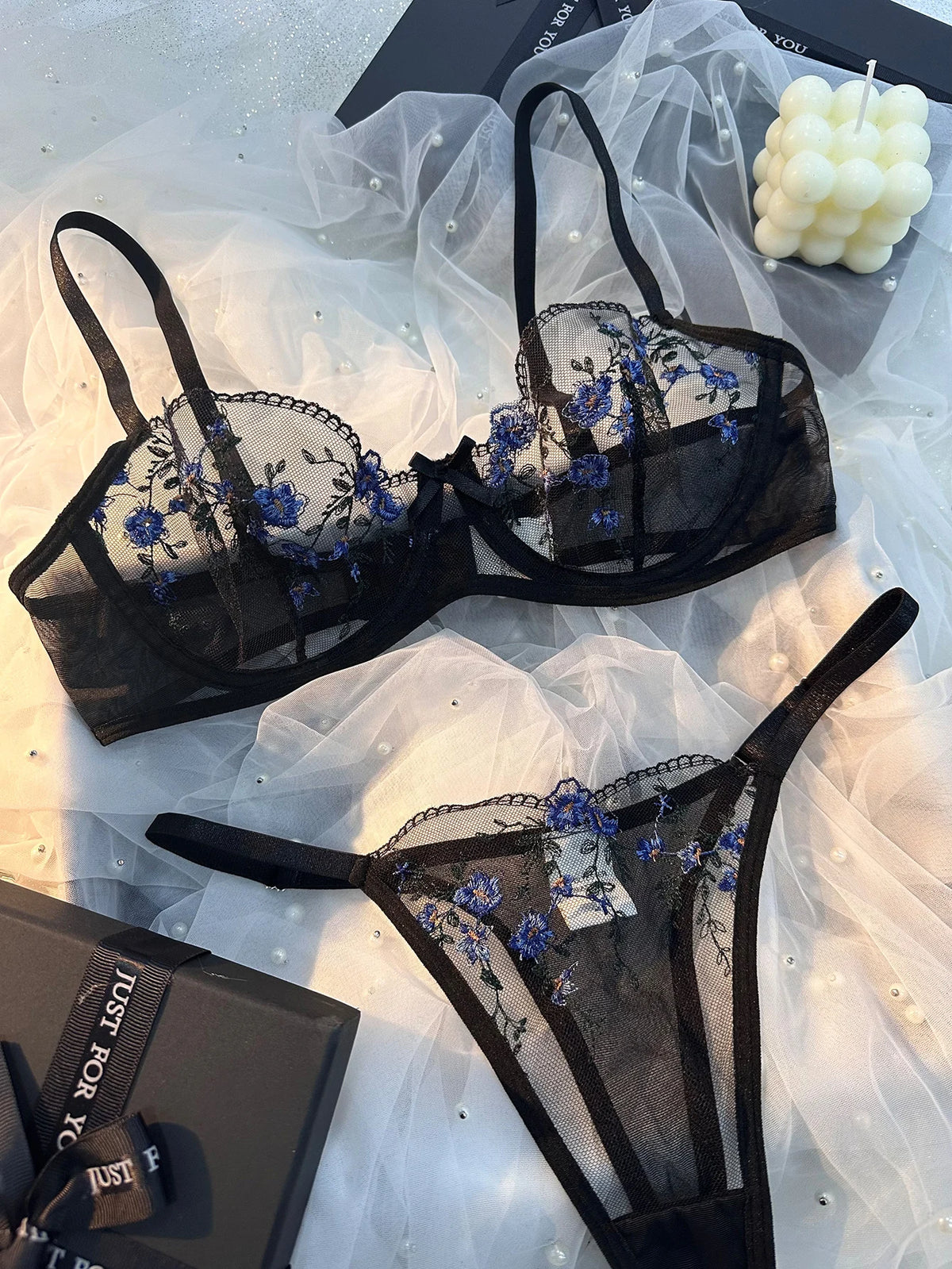 Ladies Classic Black Blue Floral Print Ultra-Thin Bra And Panties Set Elegant Underwear Combo for Women
