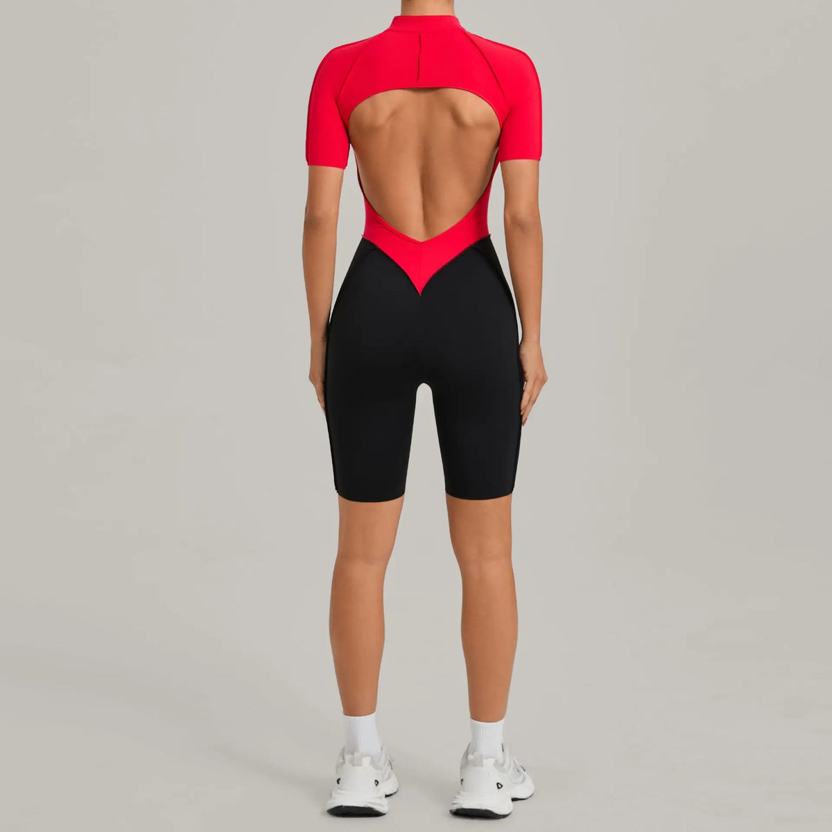 Women's Seamless Yoga Jumpsuit Sports Workout Running Hip-lifting Slim Fit Shorts One-Piece Training Fitness Gym Bodysuit