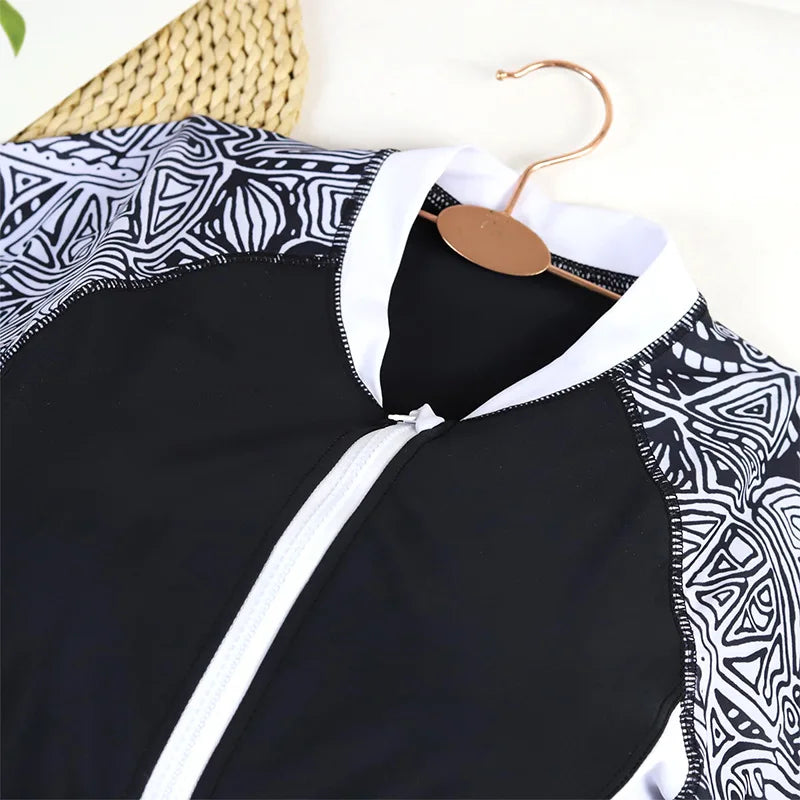 2024 One Piece Surfing Swimsuit Women Rash Guard Sexy Swimming Sport Print Sleeveless Swimwear Monokini Bathing Suit Femme