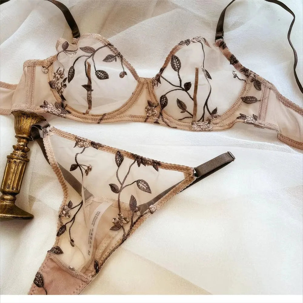Women Mesh Underwear Set Sexy Lace Leaf Embroidery Bra Set French Ultra Thin Breathable Bralette Vintage Bras and T-back Sets