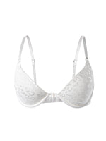 Women's Sexy Front Closure Push Up Bra Seamless Smooth Bra with underwire Makes Chest Look Smaller Lingerie beige