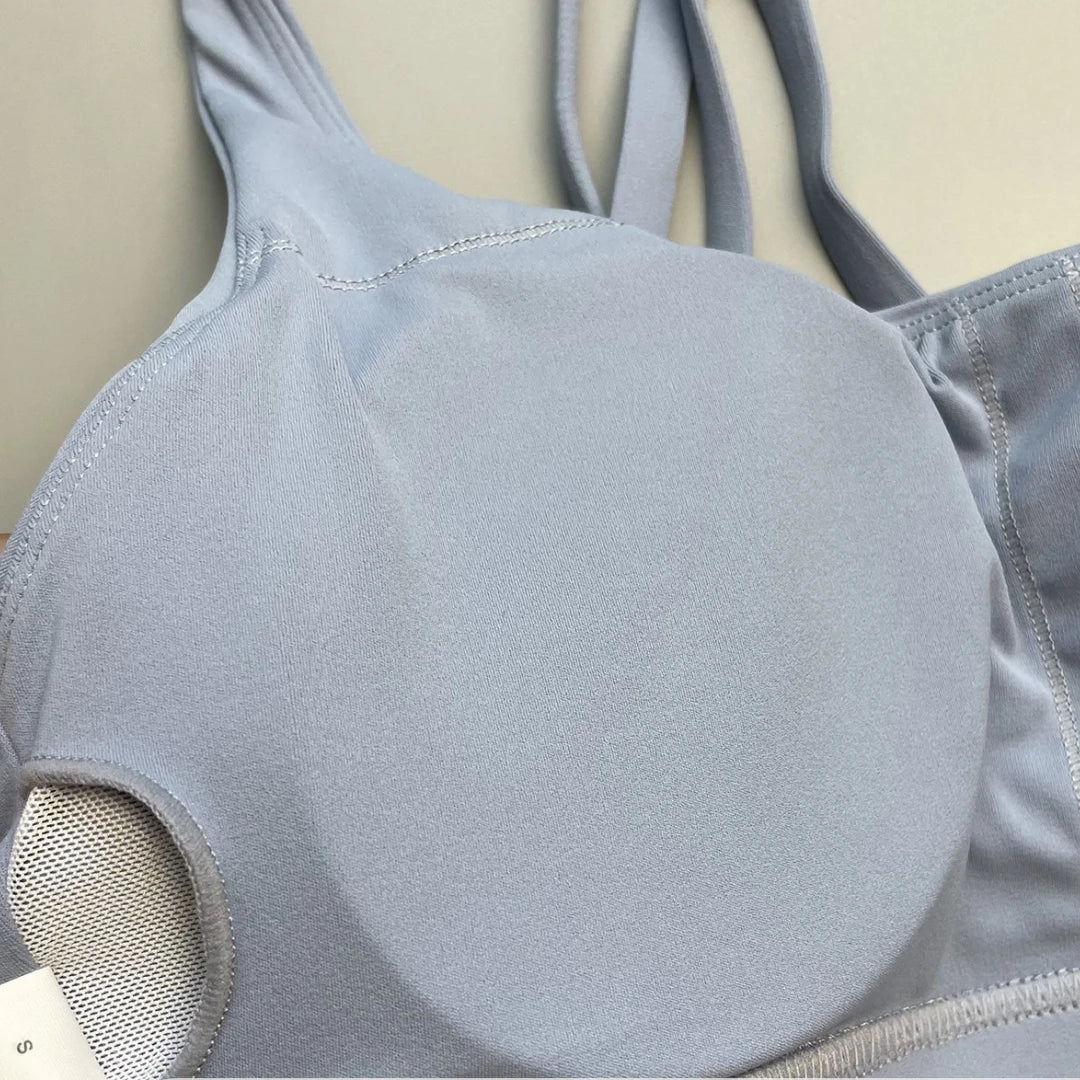 Solid Color Women Fitness Yoga Bra Top Soft Tight Comprehensive Training Jogging Gym Sports Underwear Cross Back With Chest Pad