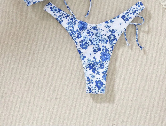New Sexy Floral Print Bandeau Bikini 2024 Women Swimwear Female Swimsuit Two Pieces Thong Bikini Set Bather Tie Bathing Suit