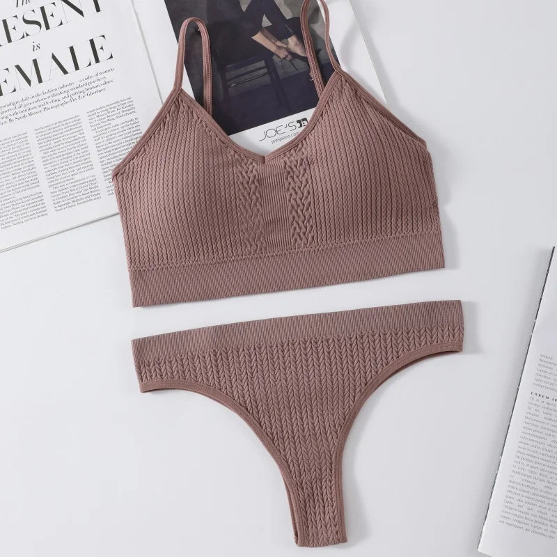 Women Seamless Bra Panties Set Push-Up Non-wire Bralette Low-Rise Briefs Sexy Lingerie Female Comfort Rib Sports Underwear Set