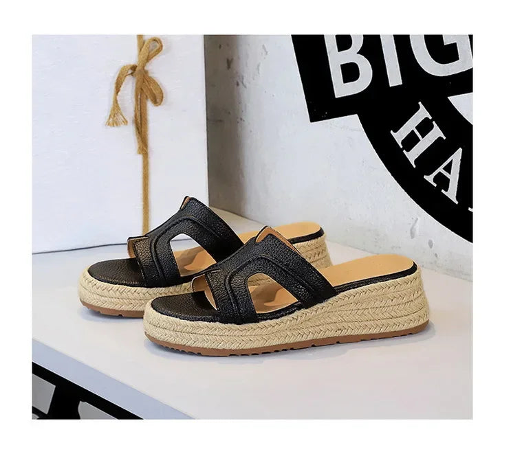 Spring 2025 Women's Slippers Hollow Out Strap Waterproof Thick Heel Woven Rope Country Style Slip-On Shoes Polyurethane Material