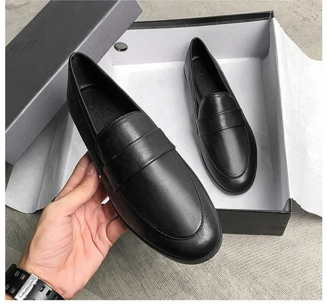 Retro British Style Women Leather Shoes Autumn Flat Casual Loafers Fashion Slip on Round Toe Office Work Shoes Zapatillas Mujer