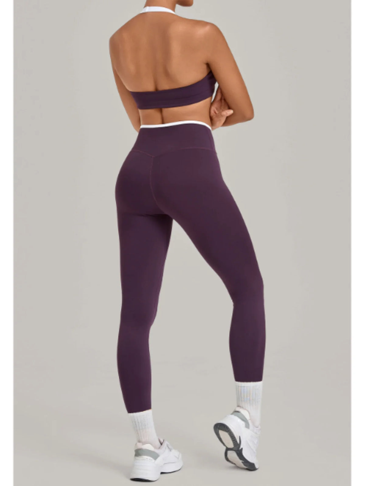 2 Pieces Color-block Yoga Sets WomenHanging Neck Sports Bra High Waist Pants Built-in Pockets Outdoor Fitness Workout Suit