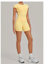 Women's Seamless Yoga Sets Sports Fitness Workout Hip-lifting High Waist Shorts Backless Short-sleeve Vest Suit Gym Training Set