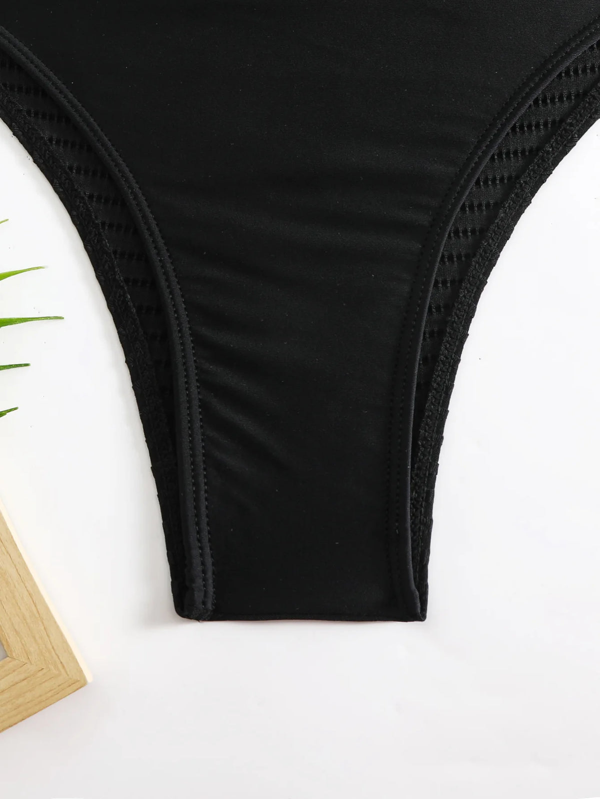 Sexy Push Up Bikini 2025 Women Swimsuit Two Piece Swimwear Female Thong Bikinis Set White Swim Bathing Suits Brazilian Biquini