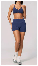 Seamless Yoga Suit Women Exposed Back Pleate Sports Bra High Waist Shorts Fitness Sets Outdoor Running Athletic Wear Tracksuit