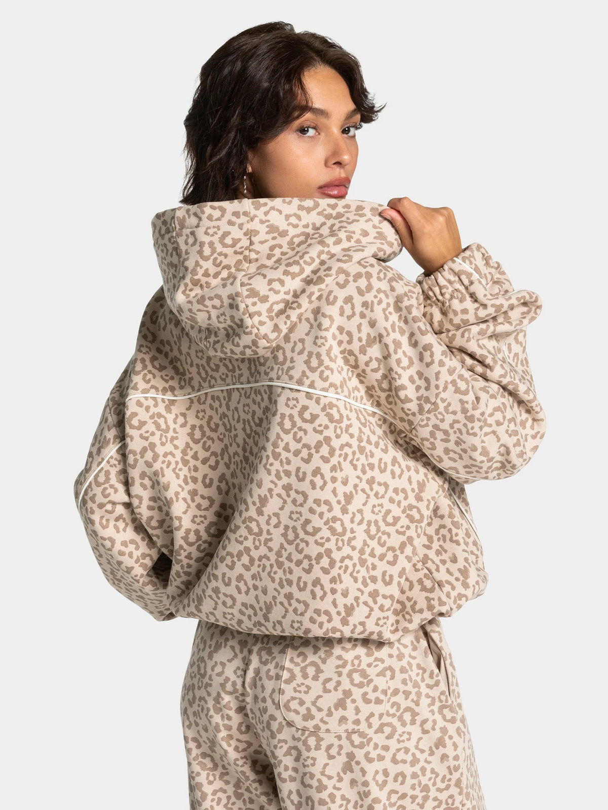 Vintage Leopard Hooded Sweatshirt Suit Loose Fit Contrast Line Wide Leg Trousers Fashion Athletic Tracksuit Outfit