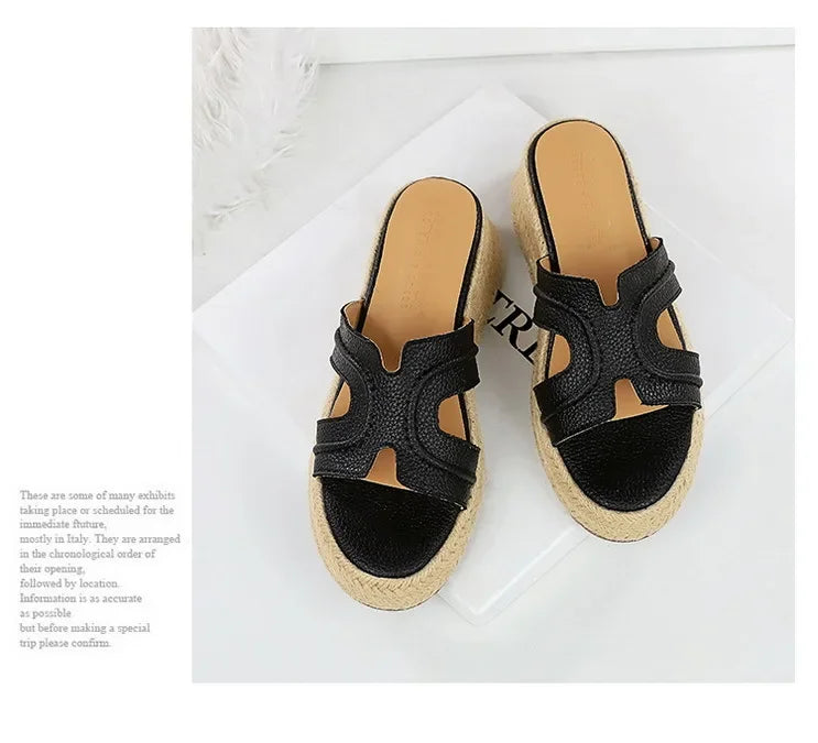 Spring 2025 Women's Slippers Hollow Out Strap Waterproof Thick Heel Woven Rope Country Style Slip-On Shoes Polyurethane Material