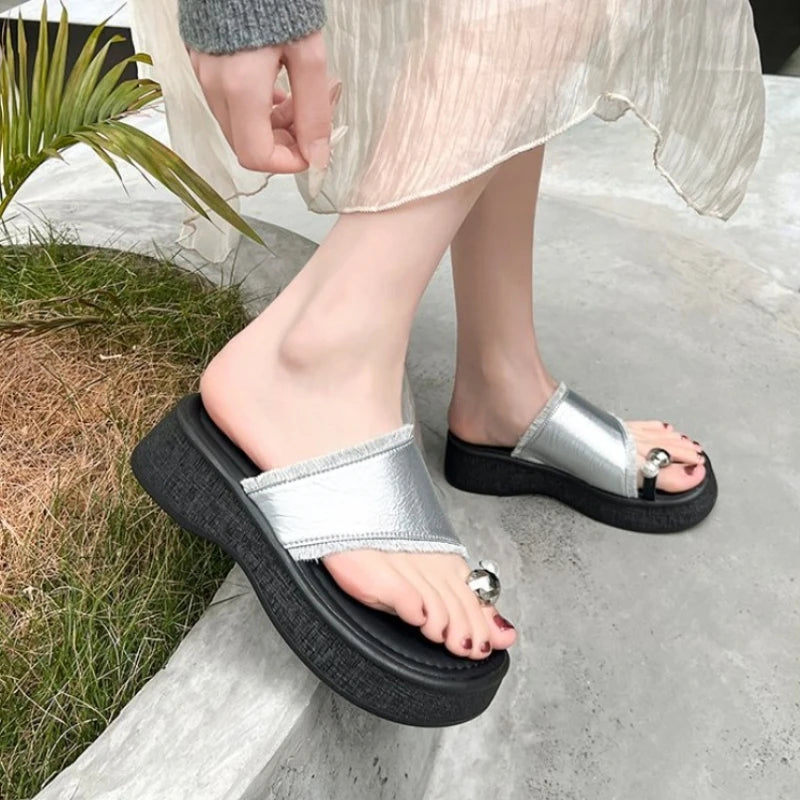 Women's Thick Heel Sandals Summer New StyleTrendy Toe Covering Flat Sandals Simple Design Rubber Sole