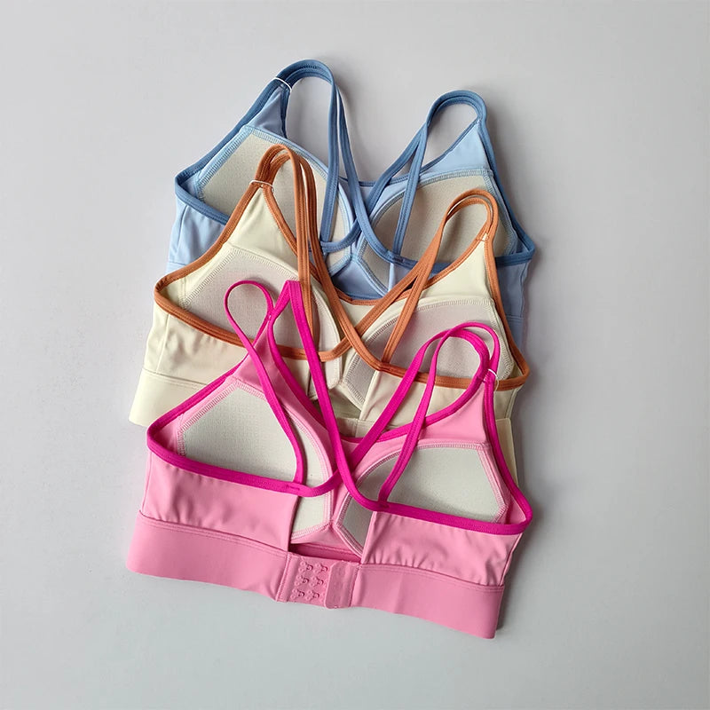 Women's Summer Shock-absorbing Running Yoga Tank Top with a Beautiful Contrasting Sports Bra and a Professional Pilates Bra