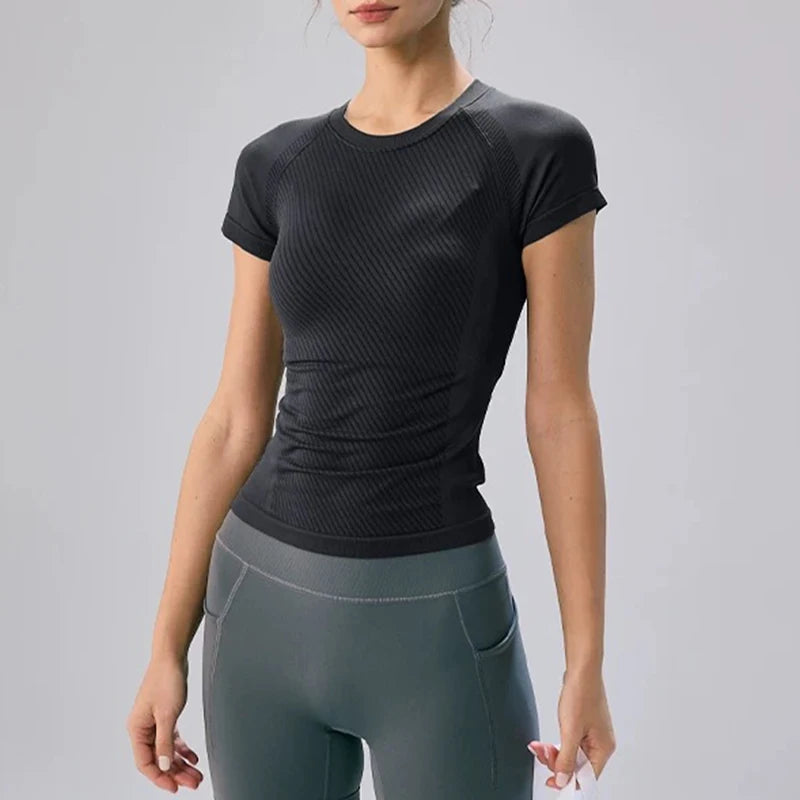Women's Slimming Yoga Sports T-Shirt Quick Drying Breathable Summer New Fitness Short-Sleeved Yoga Fitness Wear