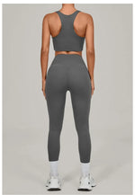 Women's Seamless Yoga Sets Sports Fitness Beauty Back Vest Hip-lifting Pants Slim-fit Suits Running Workout Gym Training Sets