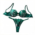 Exclusive green embroidery lingerie set for dates. Sexy see-through chiffon bra. High-end sensual women's underwear ZA824031