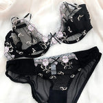 Pure Wind Ultra-thin Lace Underwear Women's Big Chest Small with Underwire Sexy Retraction Breast Support Breathable Bra Set ABC