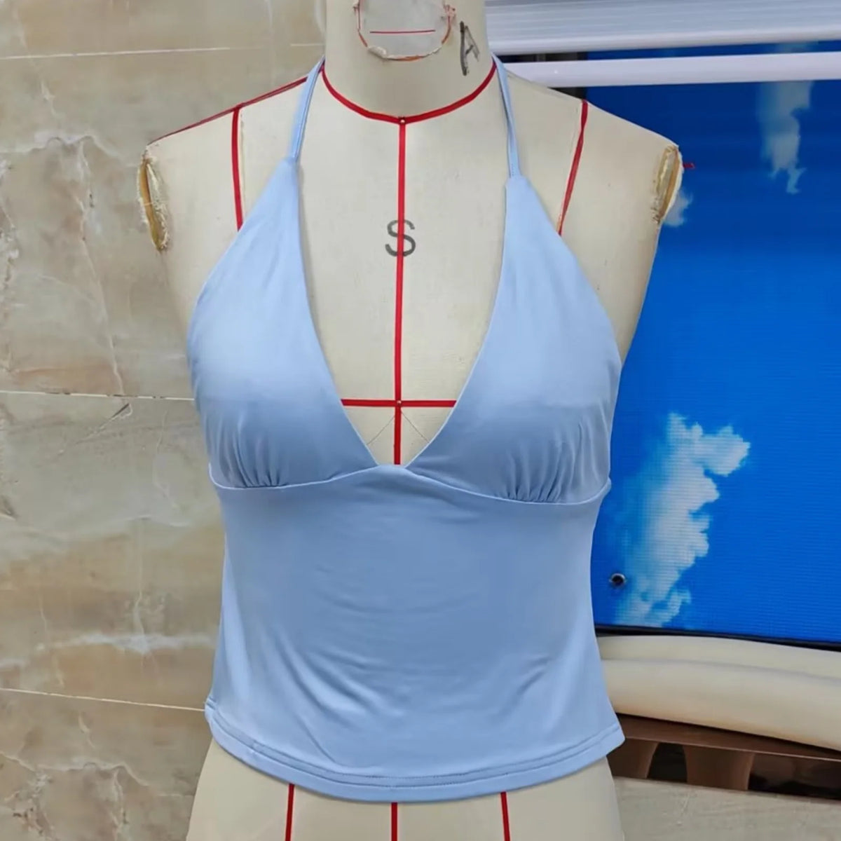 Women's Summer Solid Color Halter Neck Tops Elegant Sleeveless Open Back Slim Fit Vest for Party Daily Wear