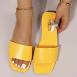 Women Fashion Sandals 2026 New Summer Flat Shoes Square Toe Slip-on Girls Indoor Street Slippers Plus Size Beach Slides