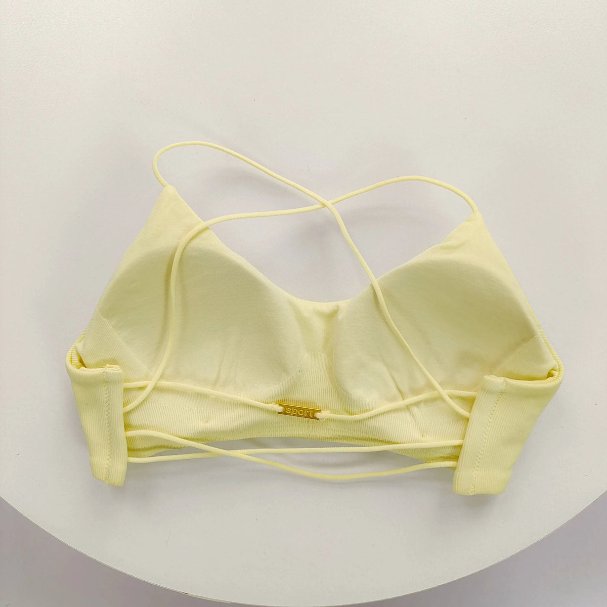 Sexy Soft Fitness Sport Bra Spaghetti Strap Cross Back Hollow Women Top Tight Gym Yoga Underwear Athletic Workout With Chest Pad