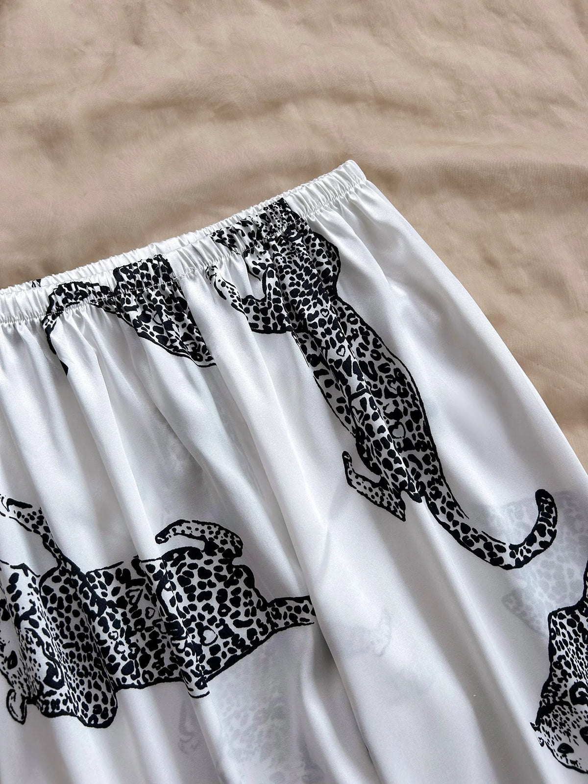 2 Pcs Leopard Women's Prints Loose Fit Pants with Elastic Waist Comfortable Lounge and Casual Wear for Ladies