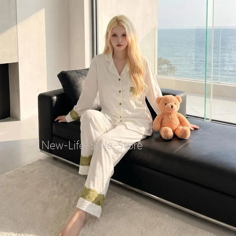 Autumn Winter Simple Fleece Warm Set Luxury Wearable Outside Homewear Sleepwear Women Island Velvet Pajamas