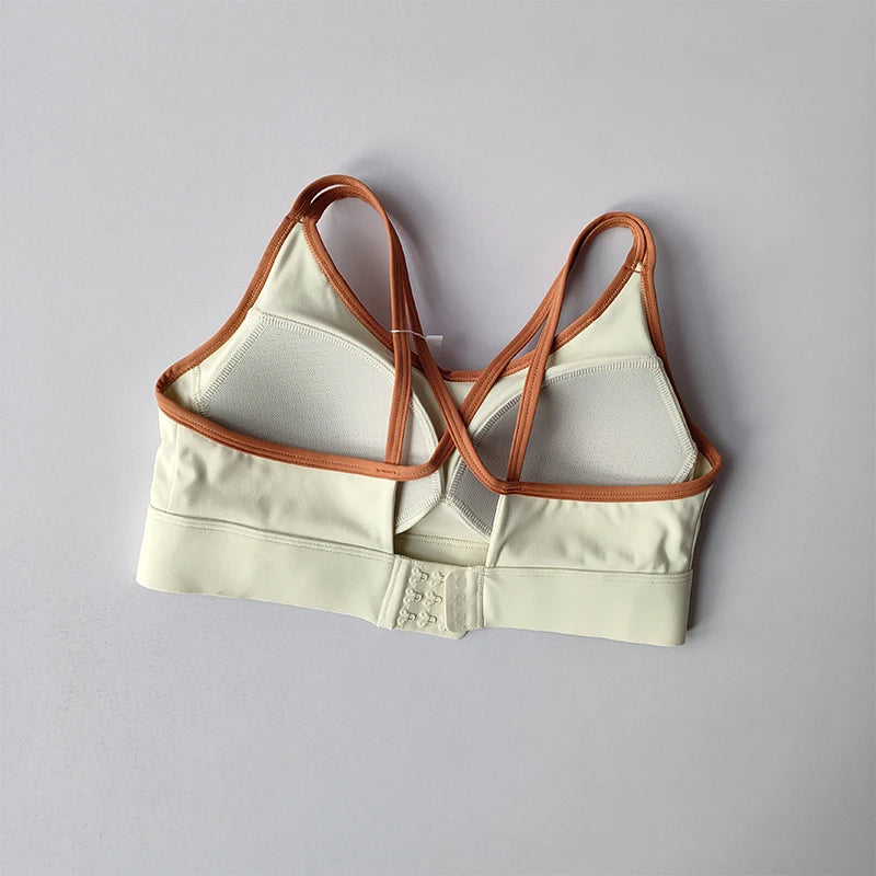 Women's Summer Shock-absorbing Running Yoga Tank Top with a Beautiful Contrasting Sports Bra and a Professional Pilates Bra