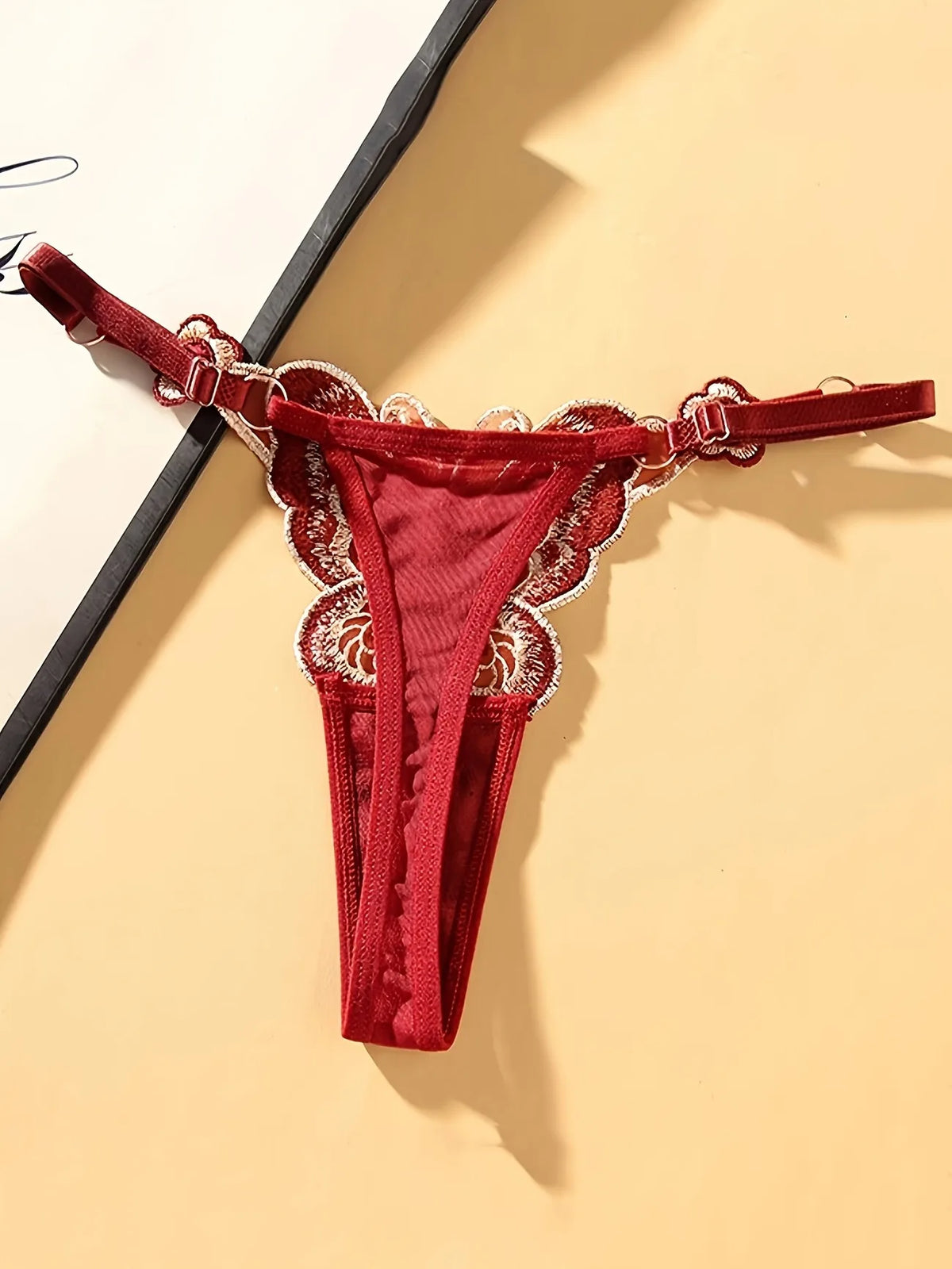 7PCS Butterfly Embroidered Low Waist Thong Set for Women, Sexy Breathable Soft Panties, Comfortable Quick Dry Underwear