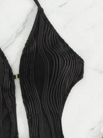 Sexy Halter V Neck Wrinkled Female Swimwear One Piece Swimsuit Women Backless Monokini High Leg Cut Bathing Suit Swim Beach Wear