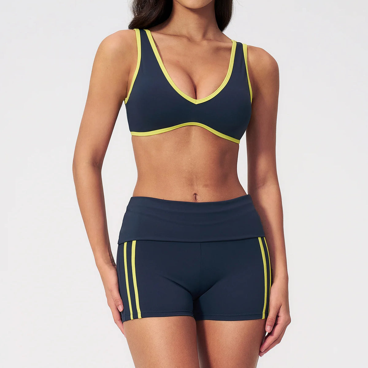 Tight Color Contrast Yoga Suit 2 Pieces Women V Neck Sports Bra Pleate High Waist Shorts Gym Running Fitness Suits Tracksuit