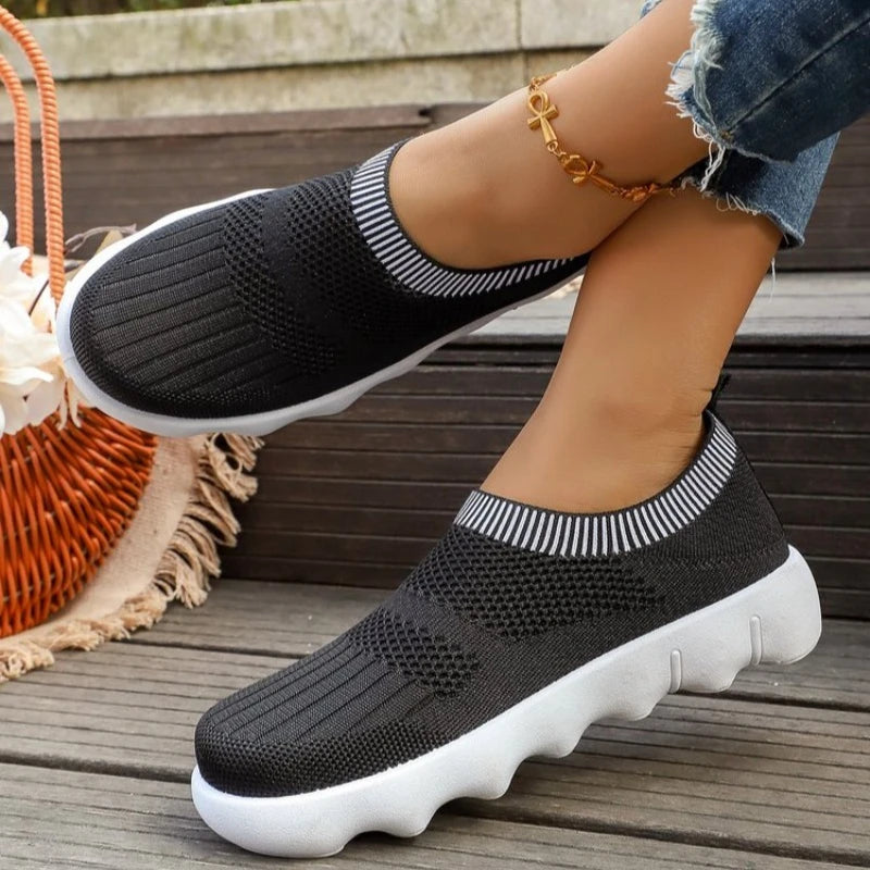 Spring Women Knitting Sock Sneakers Summer New Fashion Casual Breathable Mesh Outdoor Flats Walking Shoes for Women