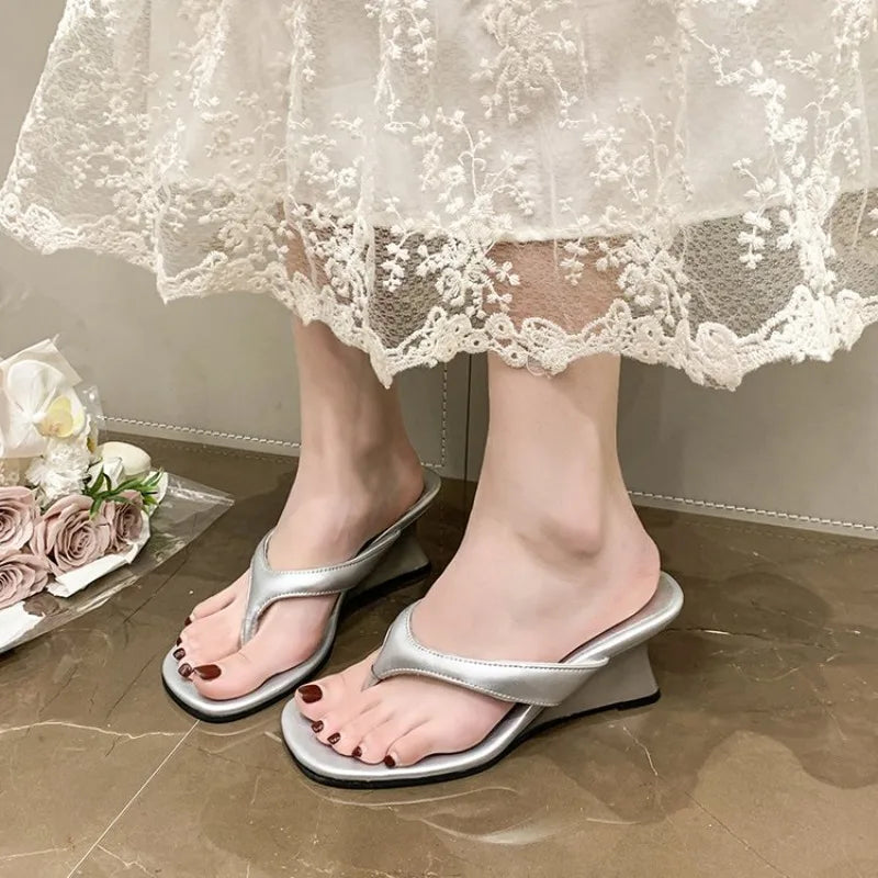 Summer Outdoor Fairy oes Simple Toe Clip High Heels Sandals Women's Flip Flops Korean Sle PURubber Sole