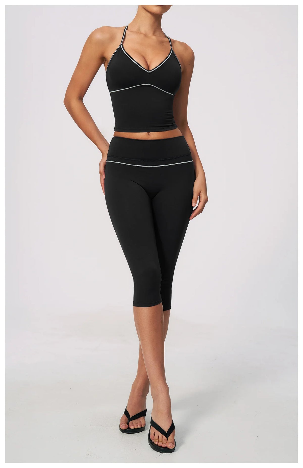 Summer Color Blocking Yoga Suit Women Tracksuit Hanging Neck V Neck Slim Sports Vest Tight Hip Lifting Capri Pants Fitness Sets