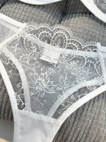 White Sexy Lingerie Set, An Experience of Daily Intimate Life That Is Both Pure and Exudes Allure ZA824057