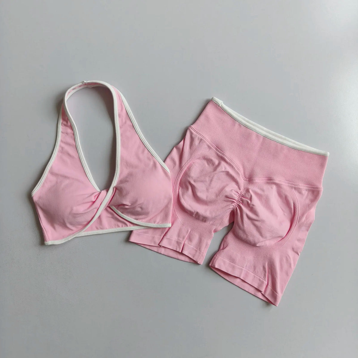 2pcs Women's Seamless Push-up Sports Vest Bra Set with High Elastic Hip Lifting Shorts for Running Aerobics Yoga