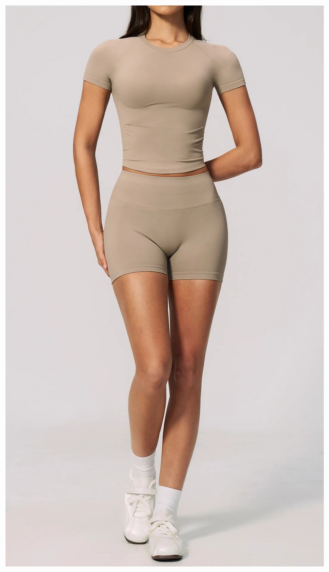 Seamless Yoga Sets Women Short Sleeve O Neck Slim Sports T Shirts Gym Outfits Abdominal Compression Shorts Running Fitness Suit