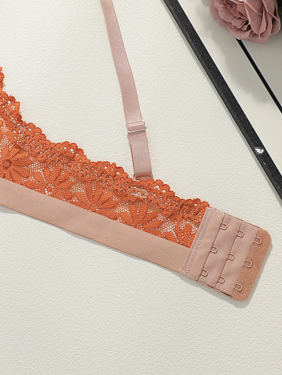 French Floral Lace Wireless Thin Straps Triangle Cup Women Summer Breathable See Through Lingerie Soft Daily Underwear MR2953