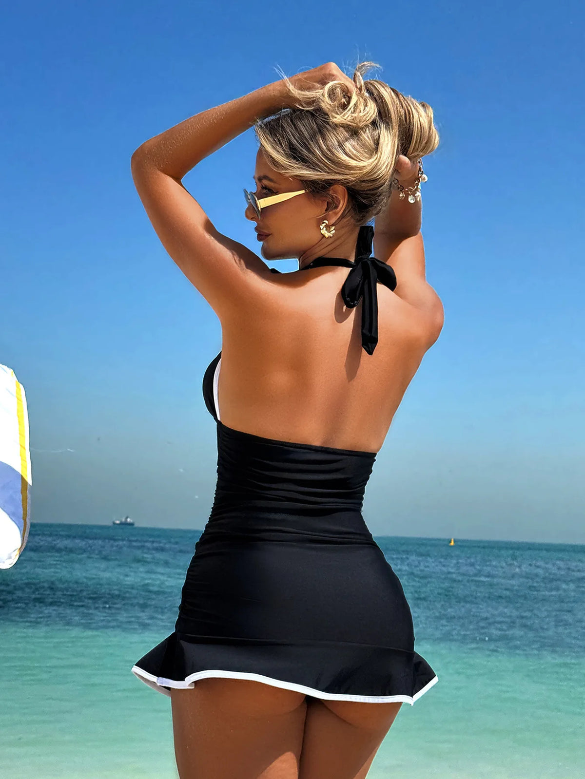 Women White Black Patchwork Bikini Set Ruffles V Neck Tank Top High Waist Short Two Piece Swimsuit 2026 Bathing Suits Swimwear