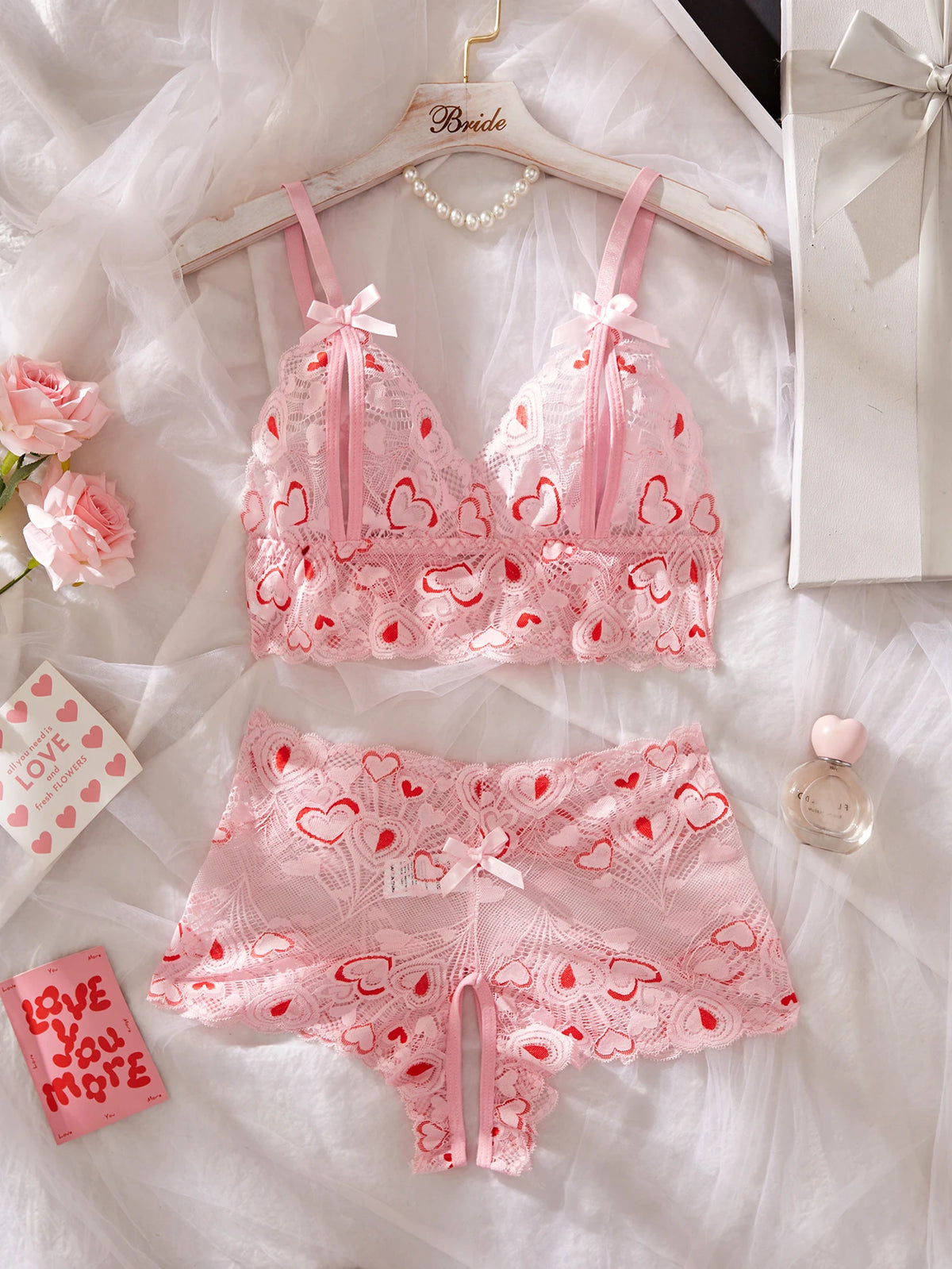 Elegant Design Open Chest Bra And Crotchless Panties Set Comfortable Fashion Underwear Suitable For All Occasions Valentine Gift