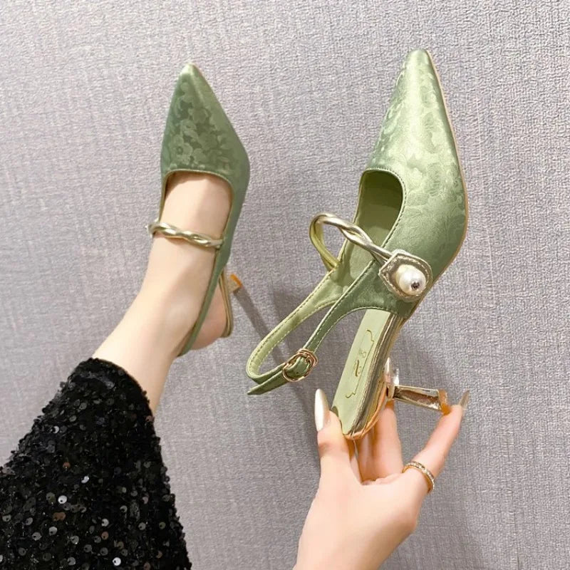 New Summer Fashion Pointed Toe Pearl Shoes Women Sexy Women Sandals High Heels Banquet Women Shoes