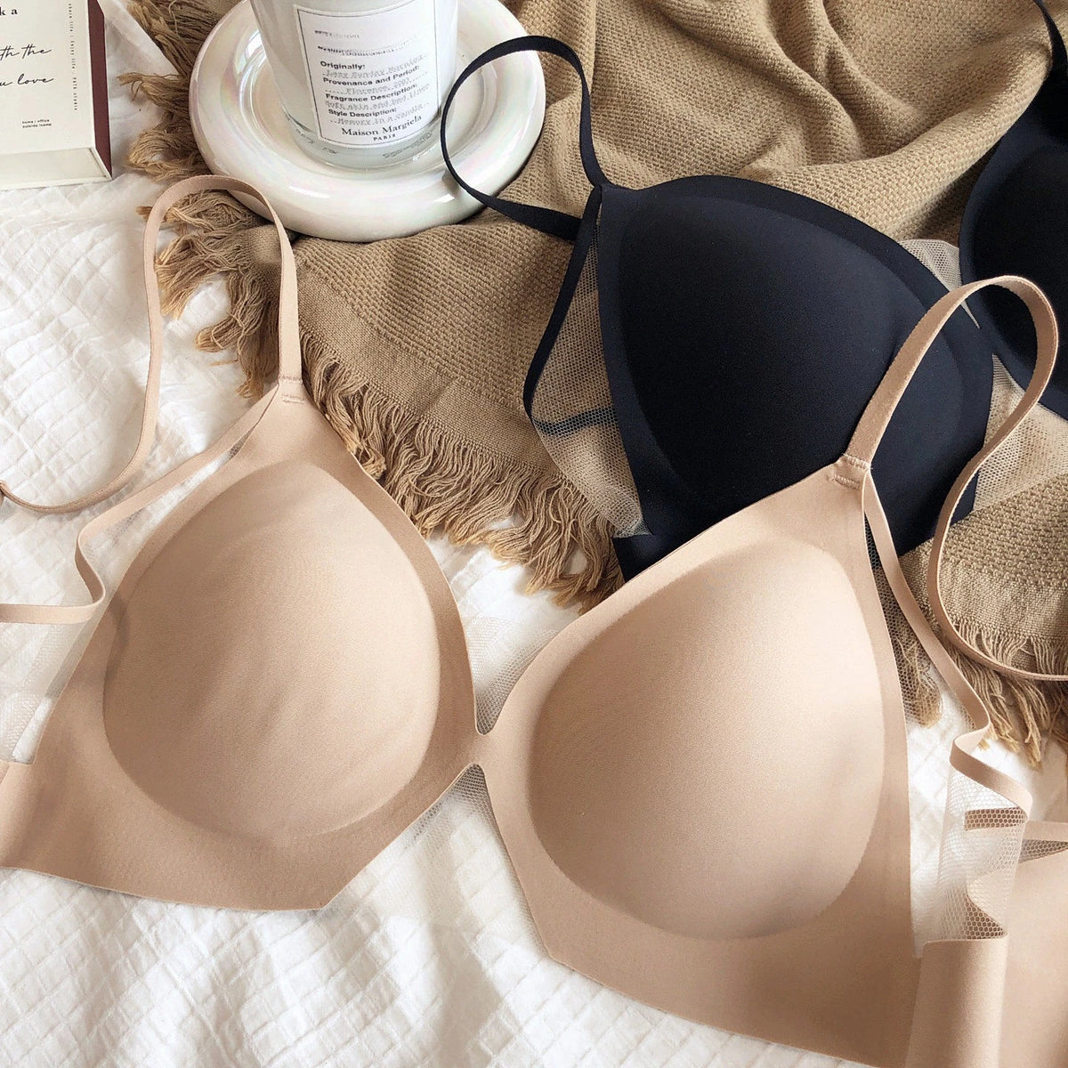 Summer Seamless Women Underwear French Light and Thin Bra Sexy Mesh Deep V Lingerie Adjustable Strap Bralette High Quality