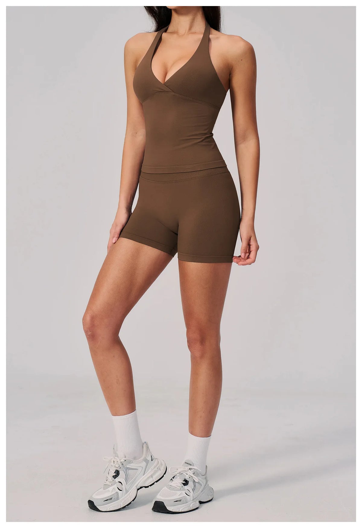 New Seamless Yoga Thread Set Women Hanging Neck V Neck Slim Sports Tank Top Hip Lifting Abdominal Tightening Shorts Fitness Suit