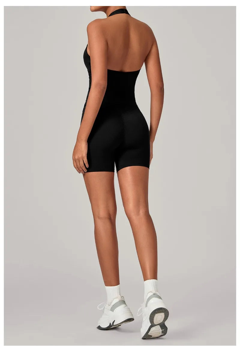 Women's Seamless Yoga Fitness Sets Sports Halter Neck Backless Vest Hip-lifting Slim Fit Shorts Suits Running Workout Gym Sets
