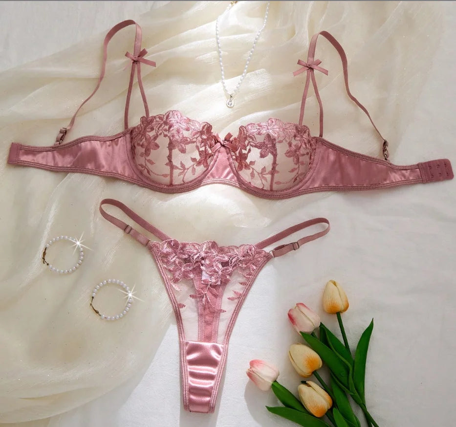 Valentine's Eve LightDanube Group Ladies Sexy Lingerie Bra Women's Suit - the Temptation of a Seductive Night