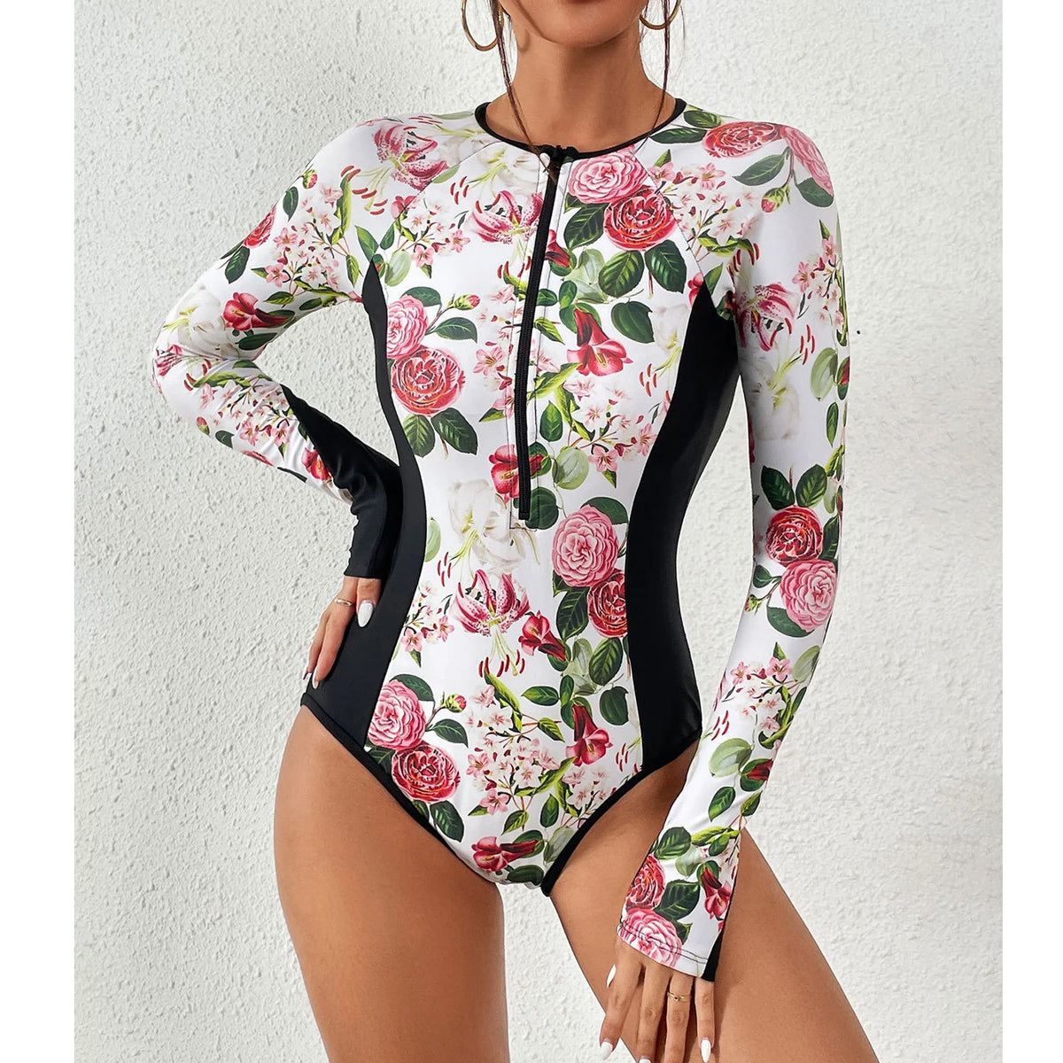 2026 Surfing Sport Swimsuit Long Sleeves Women One Piece SwimsuitSwimwear Solid Monokini Bathing Suit Tropical Bodysuit Female
